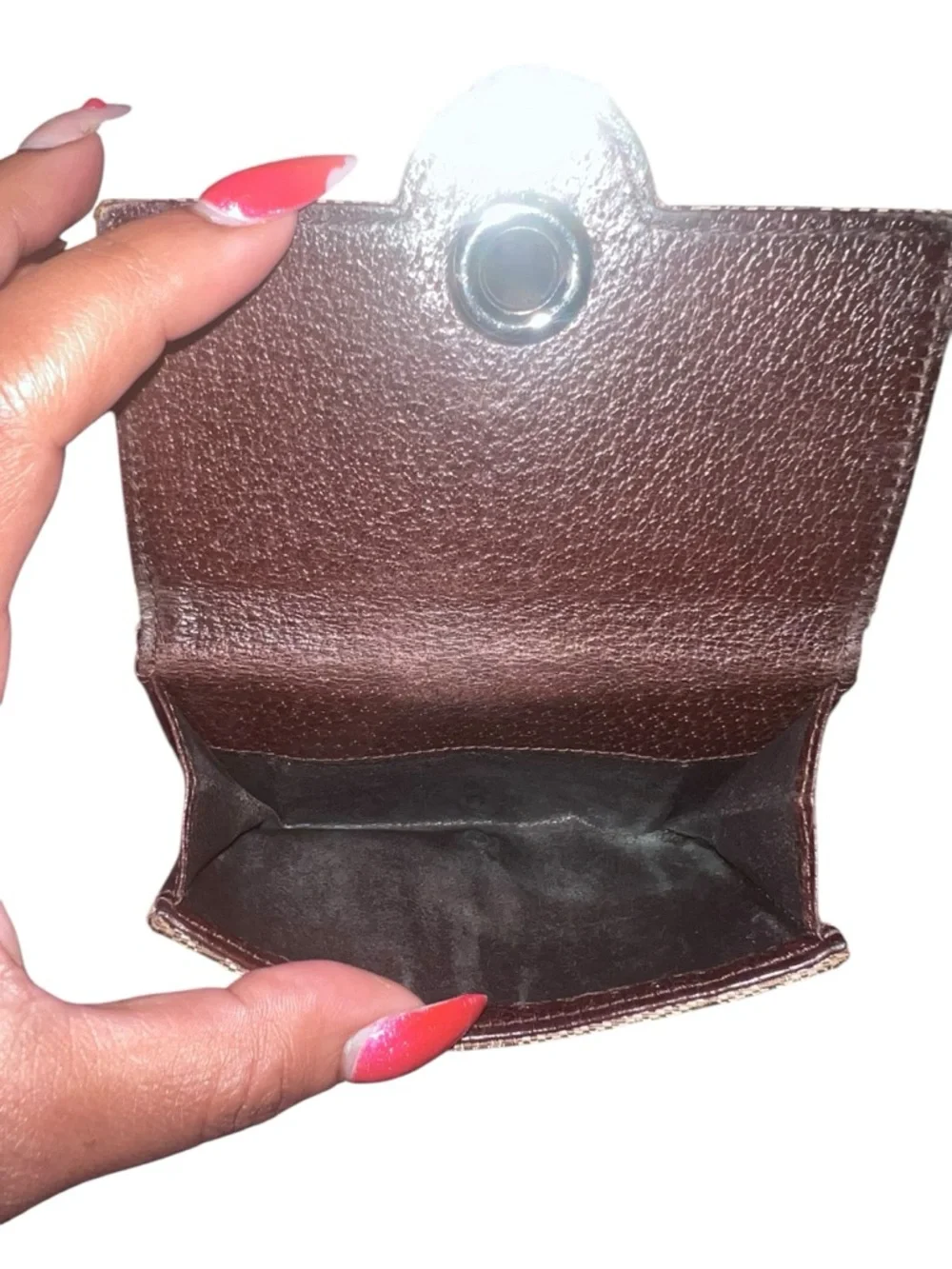 Gucci Beige Brown Monogram Snap Wallet - Picture 7 of 8